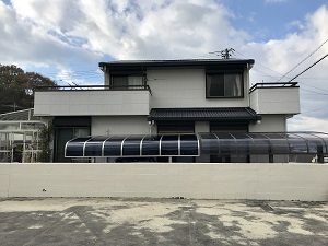 キロスタイルたれ付きカーポート 基本セット　51-24 標準柱 屋根/熱線遮断ポリカーボネート板 奥行:5052mm×幅:2402mm 有効高:1800mm　柱2本　1台用